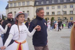 FISHMOB na jasieslkim rynku