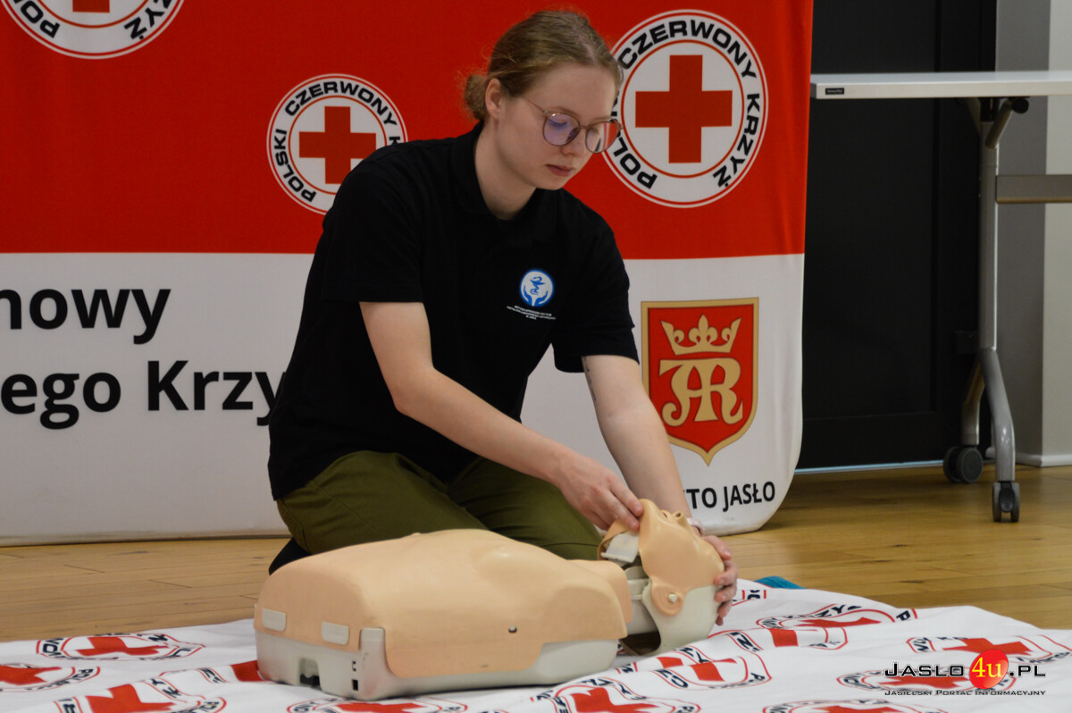Obchody Święta Czerwonego Krzyża w Jaśle