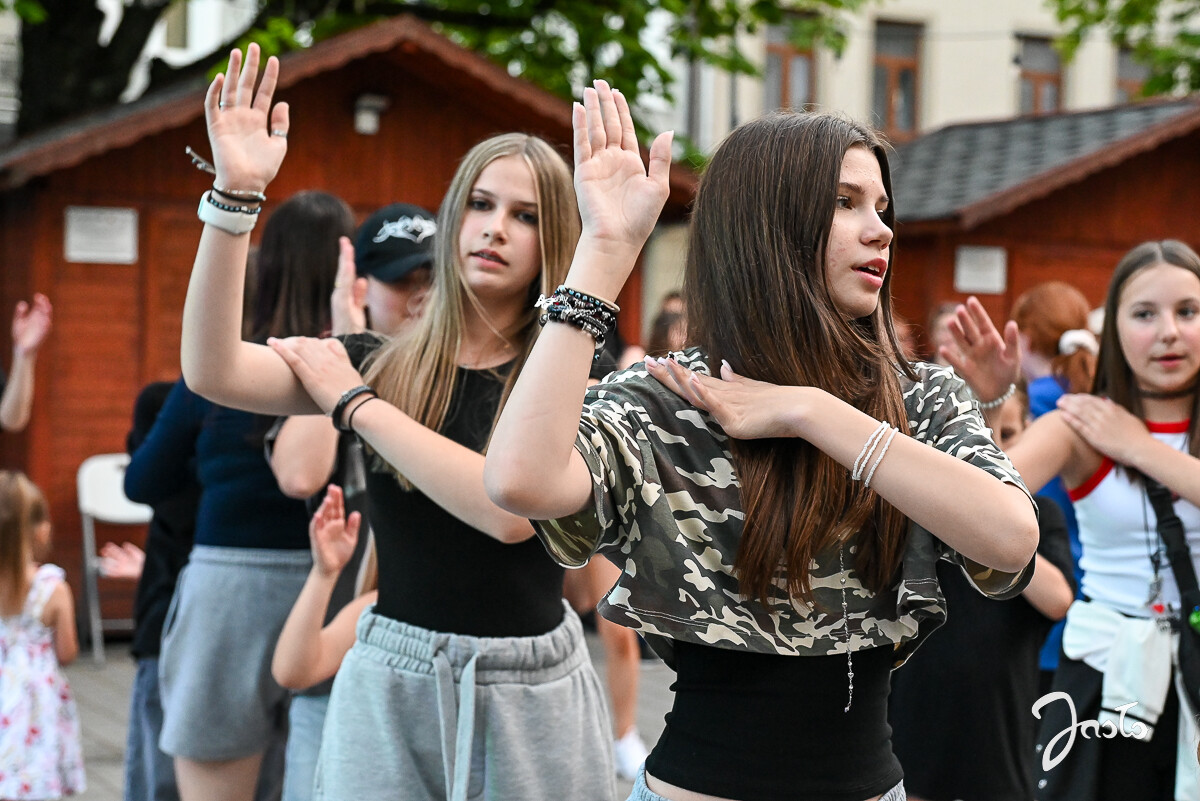 Rozpoczęcie wakacji na jasielskim rynku
