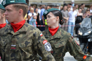 Uroczysta przysięga żołnierzy WOT na jasielskim rynku