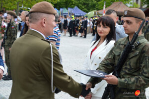 Uroczysta przysięga żołnierzy WOT na jasielskim rynku