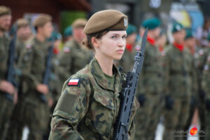 Uroczysta przysięga żołnierzy WOT na jasielskim rynku
