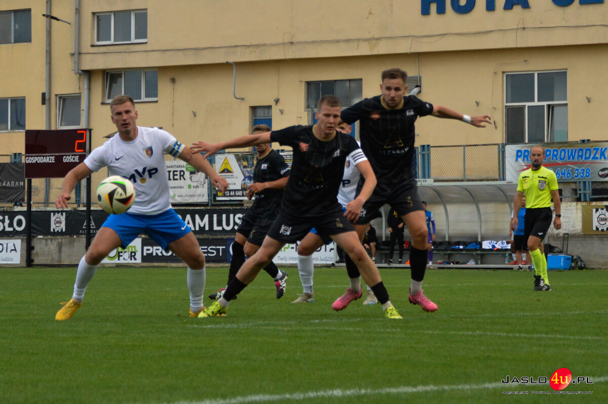 JKS Czarni 1910 Jasło - K.S. Karpaty Krosno 1:3