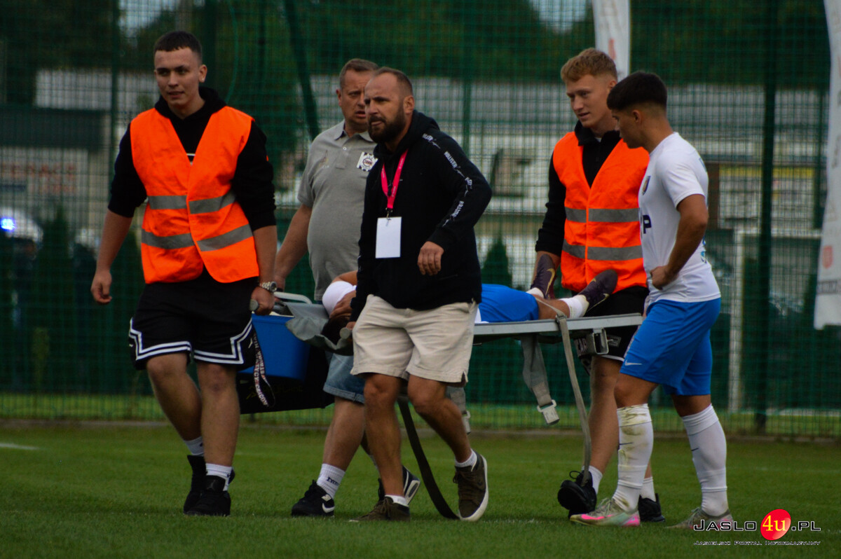JKS Czarni 1910 Jasło - K.S. Karpaty Krosno 1:3