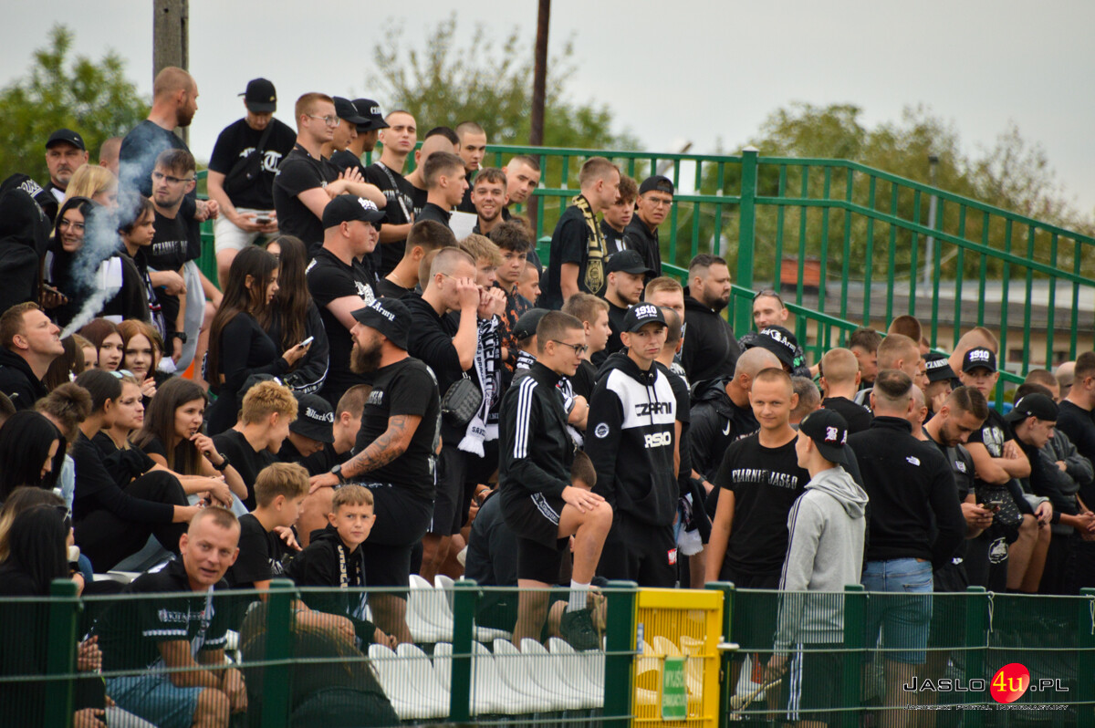 JKS Czarni 1910 Jasło - K.S. Karpaty Krosno 1:3