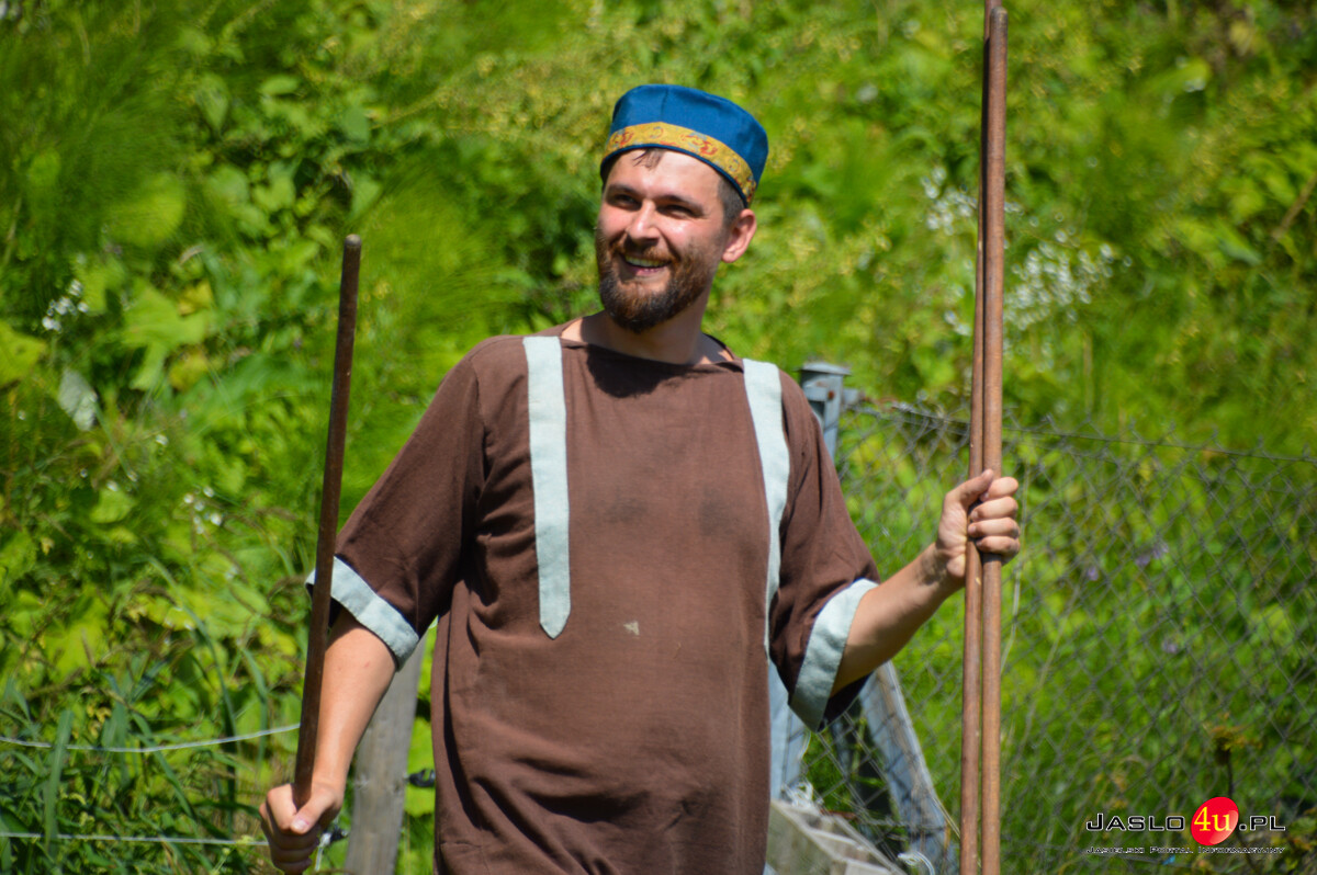 XIII Karpacki Festiwal Archeologiczny DWA OBLICZA Trzcinica 2025