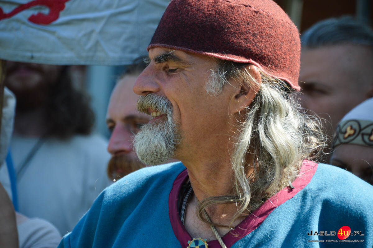 XIII Karpacki Festiwal Archeologiczny DWA OBLICZA Trzcinica 2025
