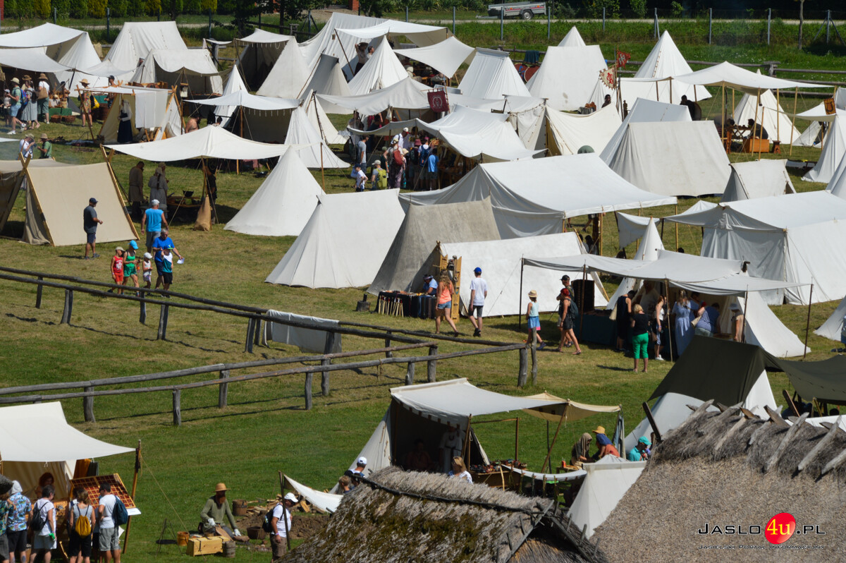 XIII Karpacki Festiwal Archeologiczny DWA OBLICZA Trzcinica 2025