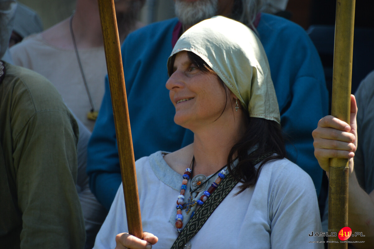 XIII Karpacki Festiwal Archeologiczny DWA OBLICZA Trzcinica 2025