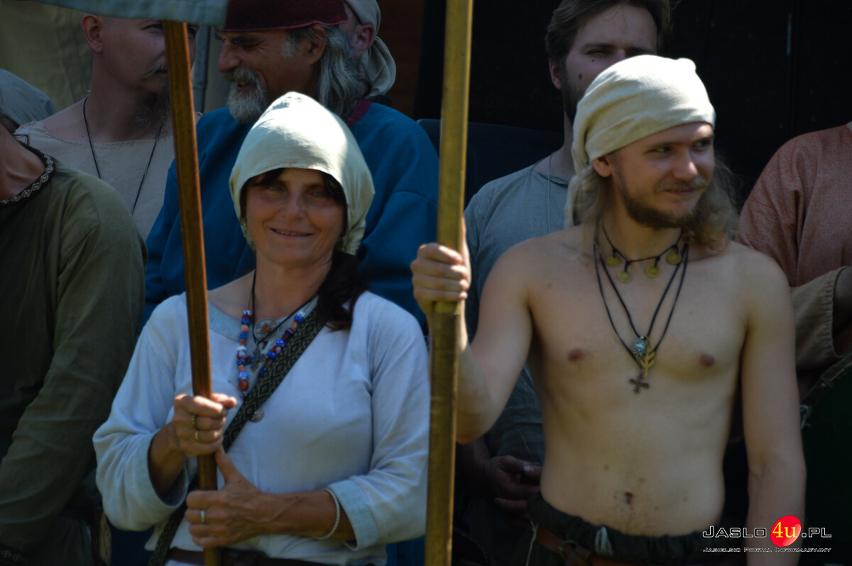 XIII Karpacki Festiwal Archeologiczny DWA OBLICZA Trzcinica 2025