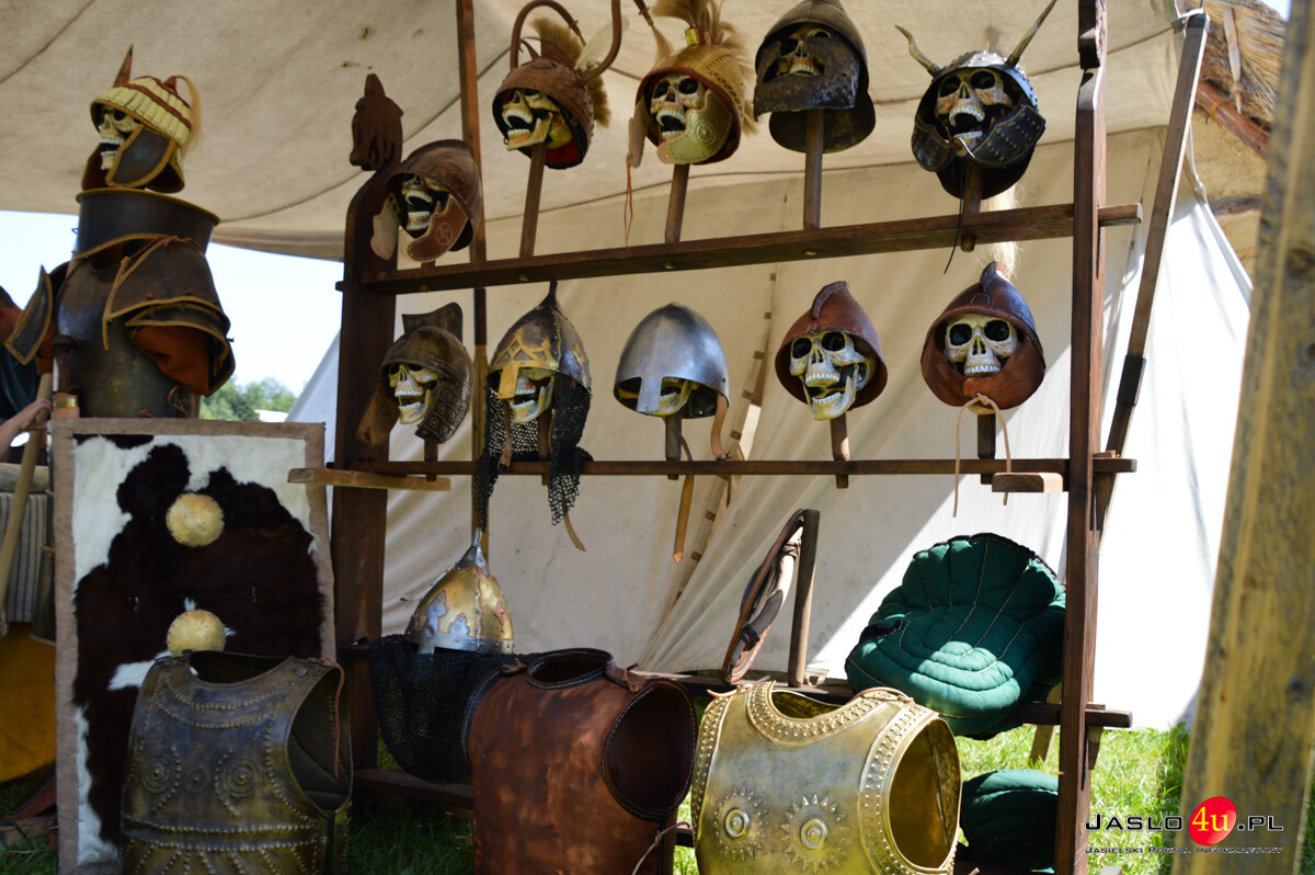 XIII Karpacki Festiwal Archeologiczny DWA OBLICZA Trzcinica 2025