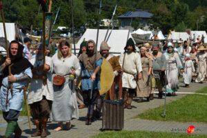 XIII Karpacki Festiwal Archeologiczny DWA OBLICZA Trzcinica 2025