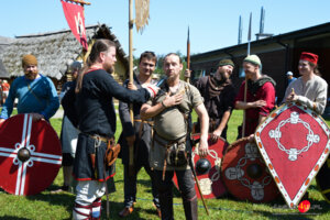 XIII Karpacki Festiwal Archeologiczny DWA OBLICZA Trzcinica 2025