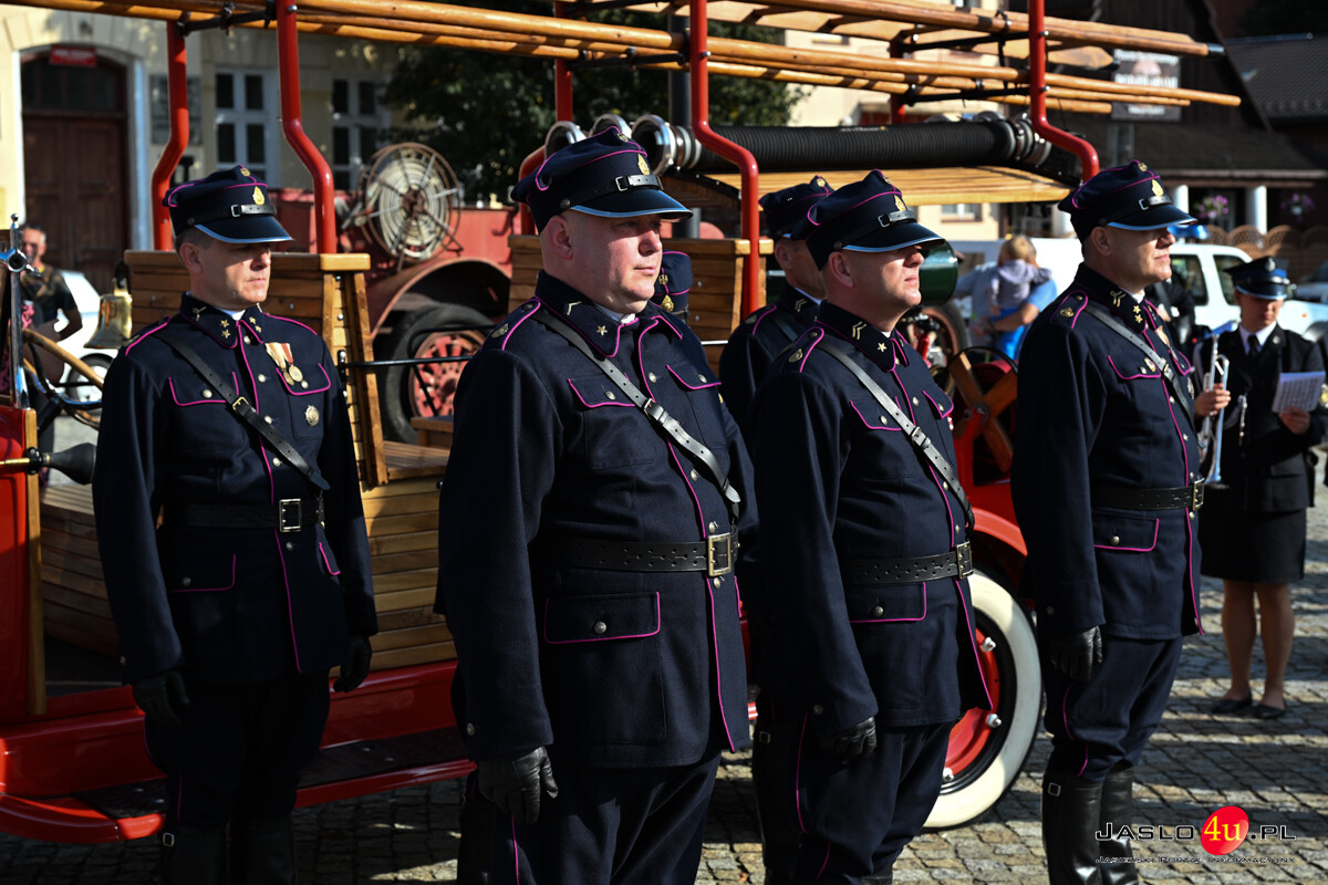 140 lat służbyOSP Kołaczyce i 20 lat Kompanii Honorowej cz1