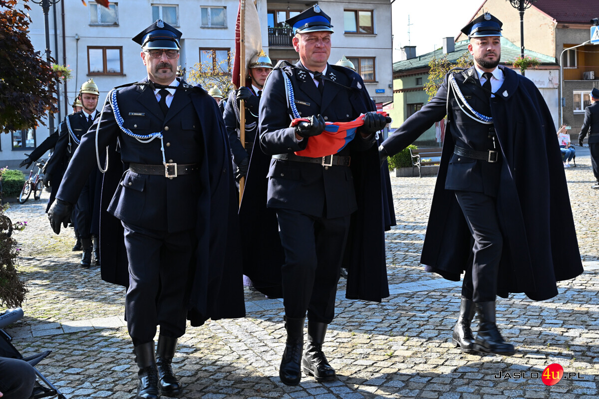 140 lat służbyOSP Kołaczyce i 20 lat Kompanii Honorowej cz1
