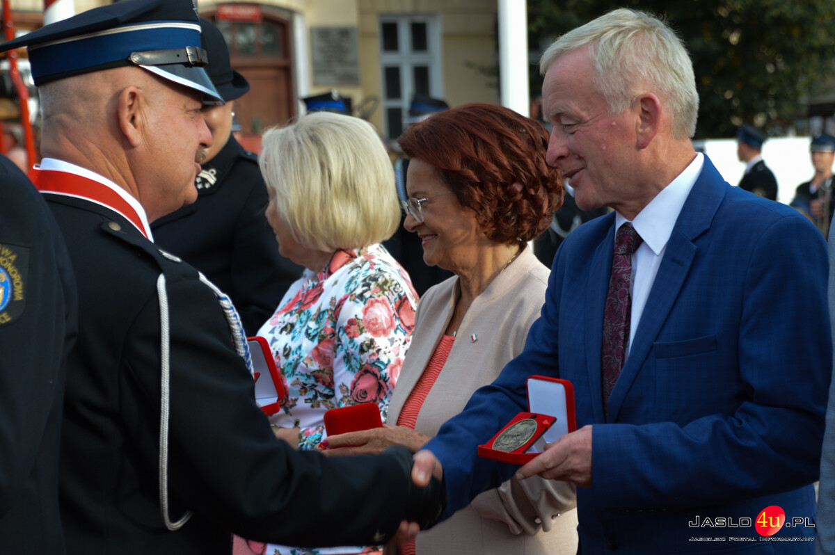 140 lat służbyOSP Kołaczyce i 20 lat Kompanii Honorowej cz1
