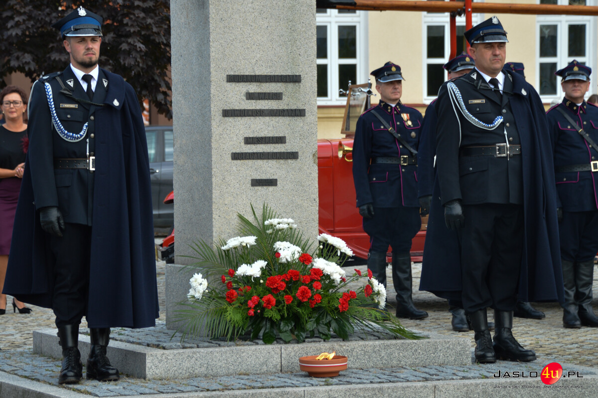 140 lat służbyOSP Kołaczyce i 20 lat Kompanii Honorowej cz1