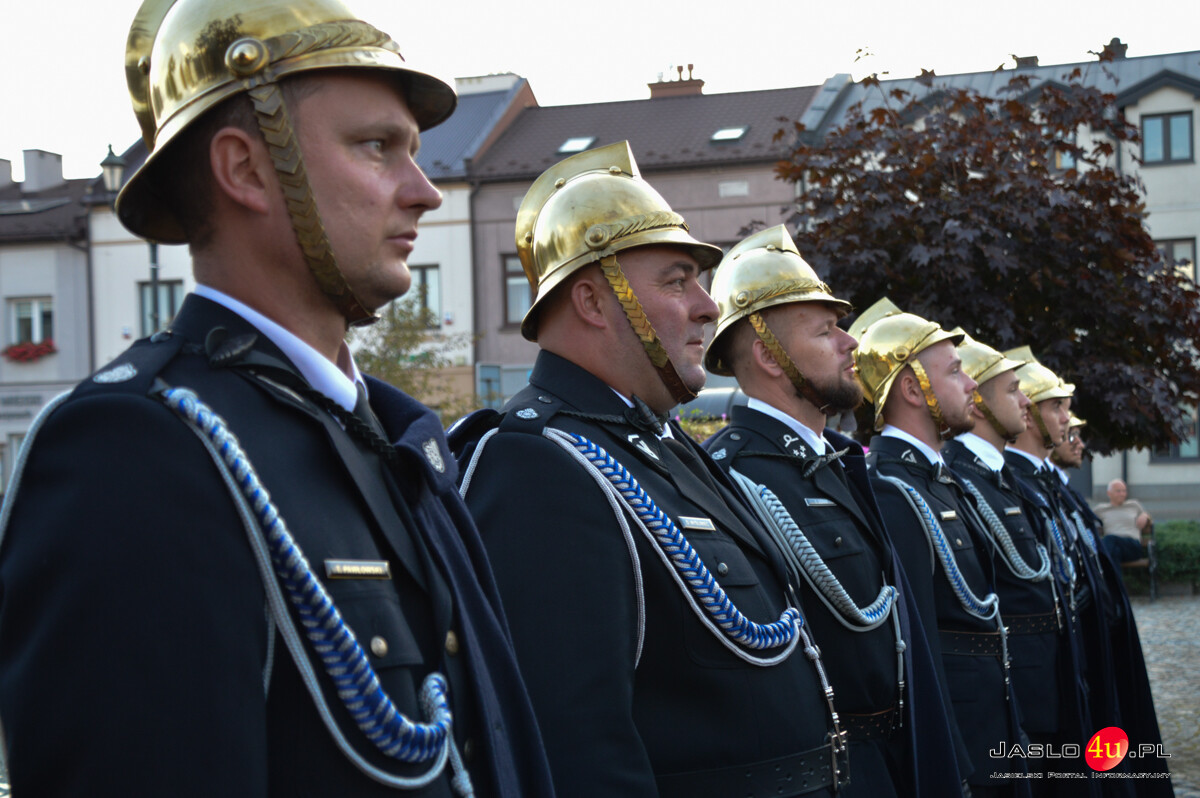 140 lat służbyOSP Kołaczyce i 20 lat Kompanii Honorowej cz2