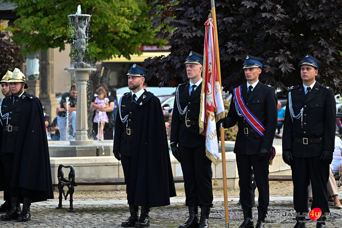 140 lat służbyOSP Kołaczyce i 20 lat Kompanii Honorowej cz2