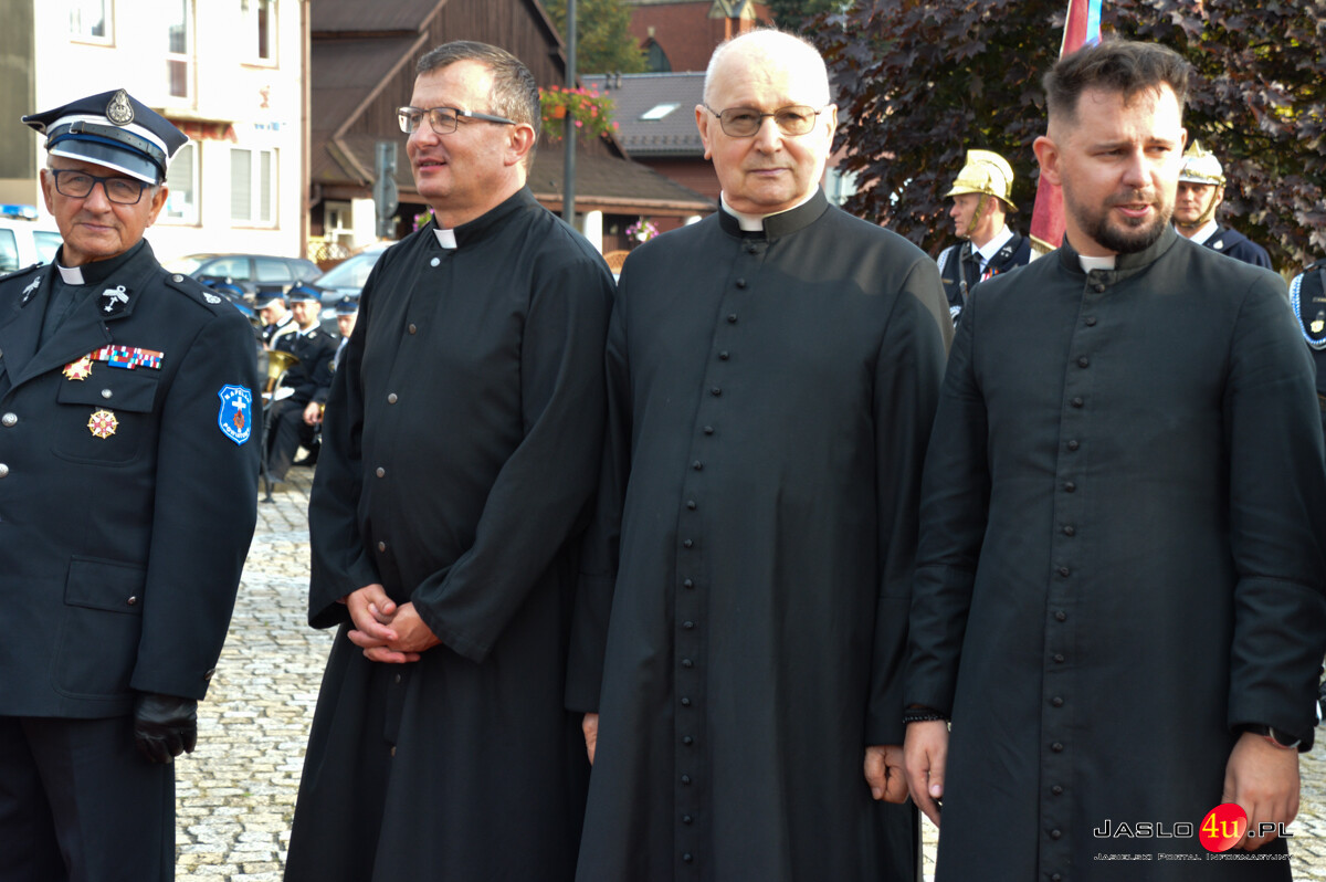 140 lat służbyOSP Kołaczyce i 20 lat Kompanii Honorowej cz2