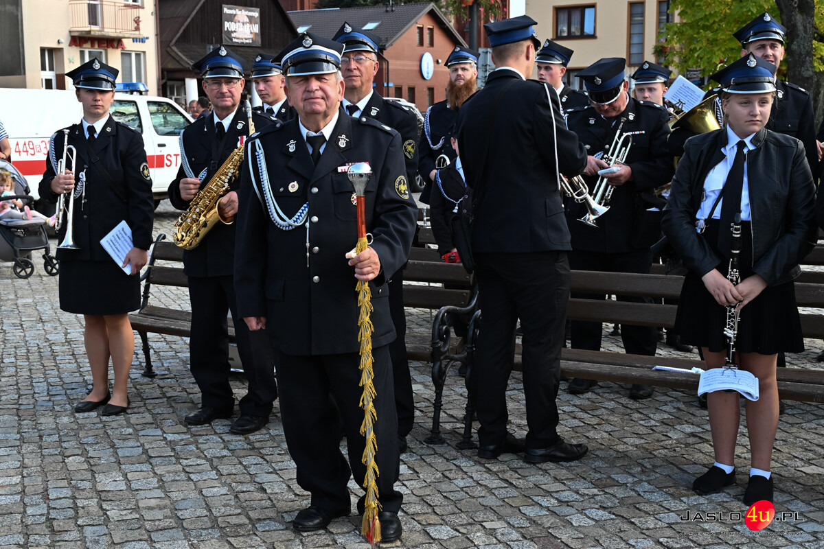 140 lat służbyOSP Kołaczyce i 20 lat Kompanii Honorowej cz2