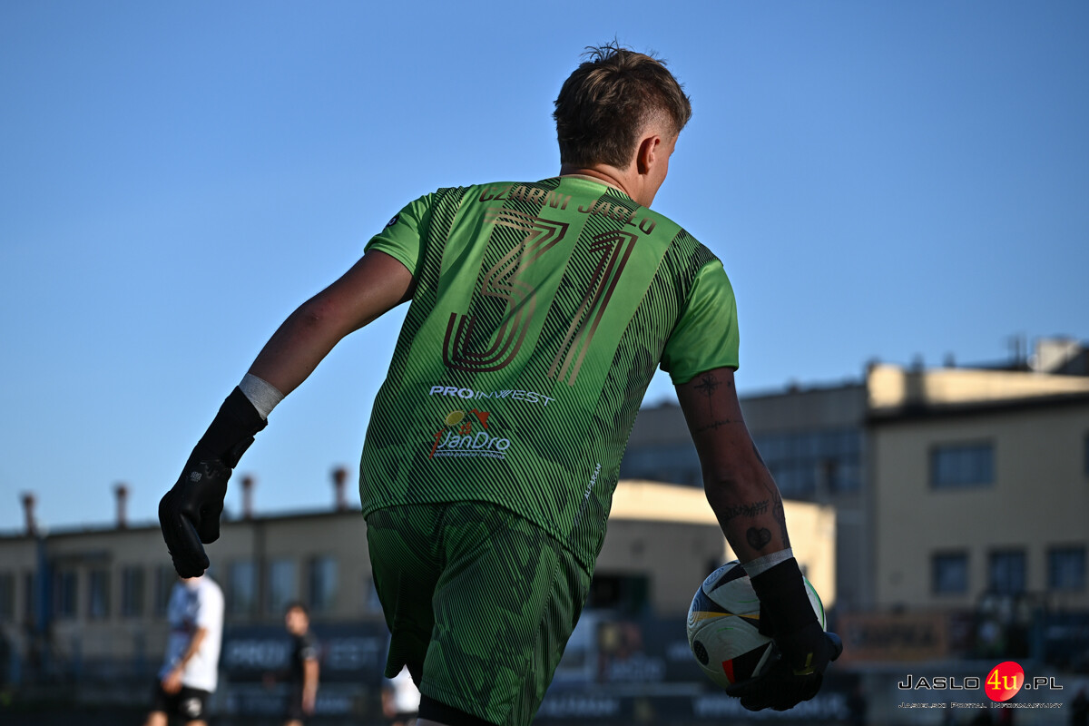 JKS Czarni Jasło -  JKS Jarosław 1:4