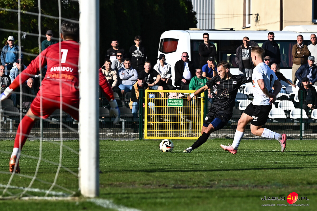 JKS Czarni Jasło -  JKS Jarosław 1:4