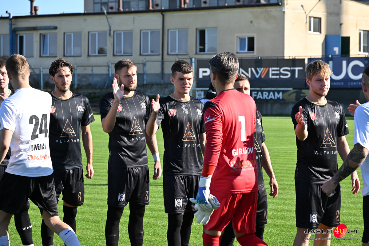 JKS Czarni Jasło -  JKS Jarosław 1:4