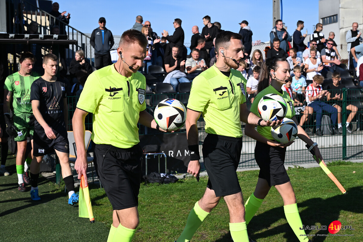 JKS Czarni Jasło -  JKS Jarosław 1:4