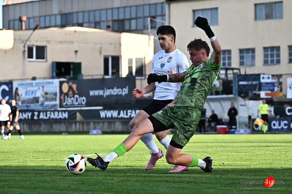 JKS Czarni Jasło -  JKS Jarosław 1:4