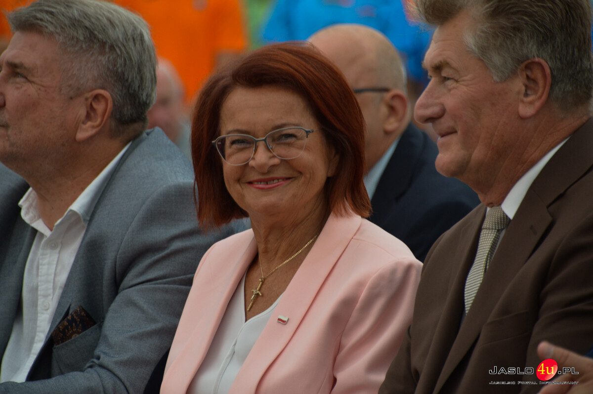 Otwarcie hali sportowej w Trzcinicy