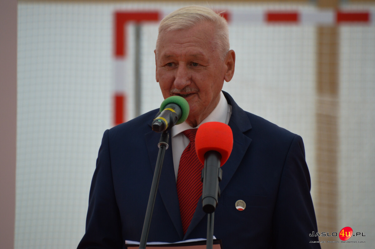 Otwarcie hali sportowej w Trzcinicy