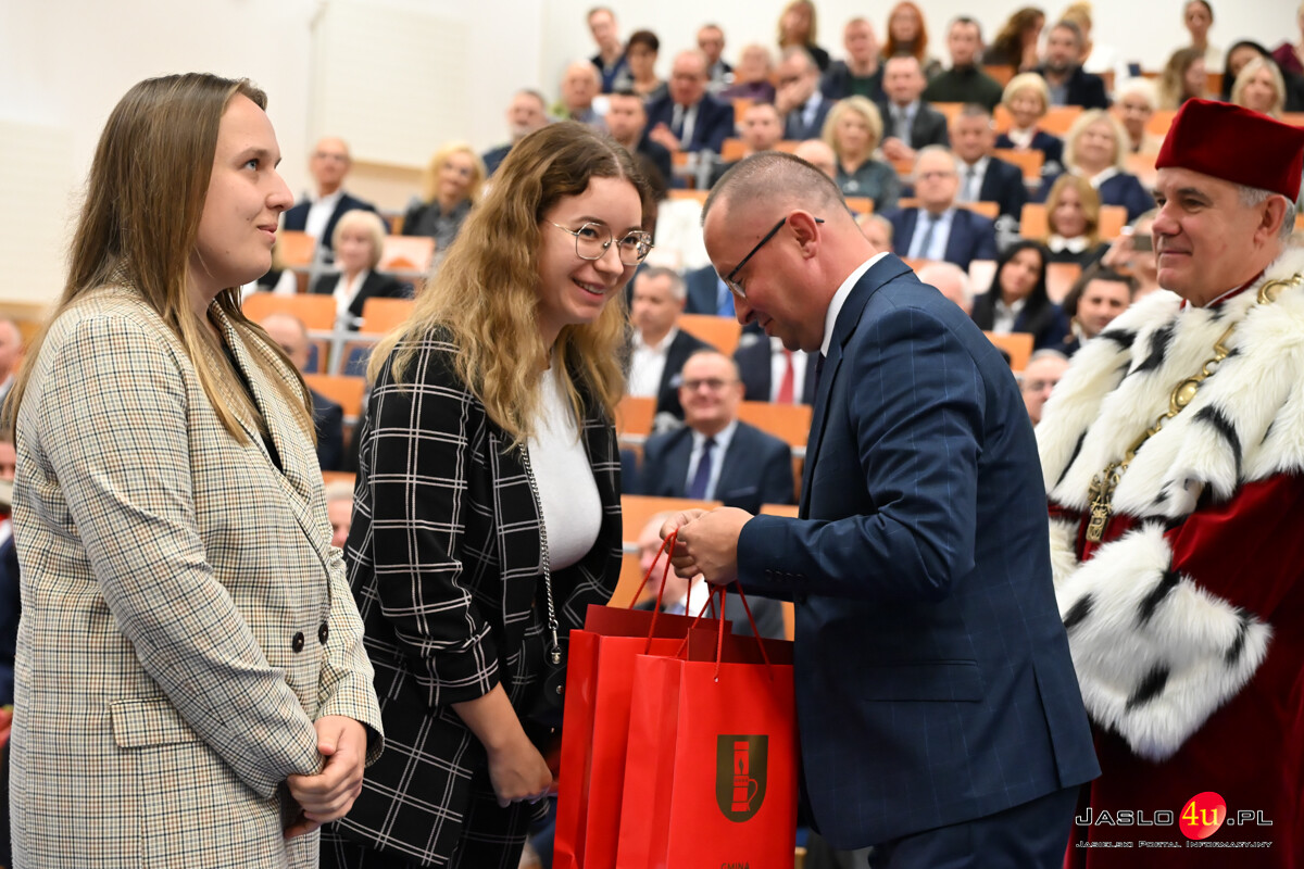 Inauguracja roku akademickiego w PANS Krosno