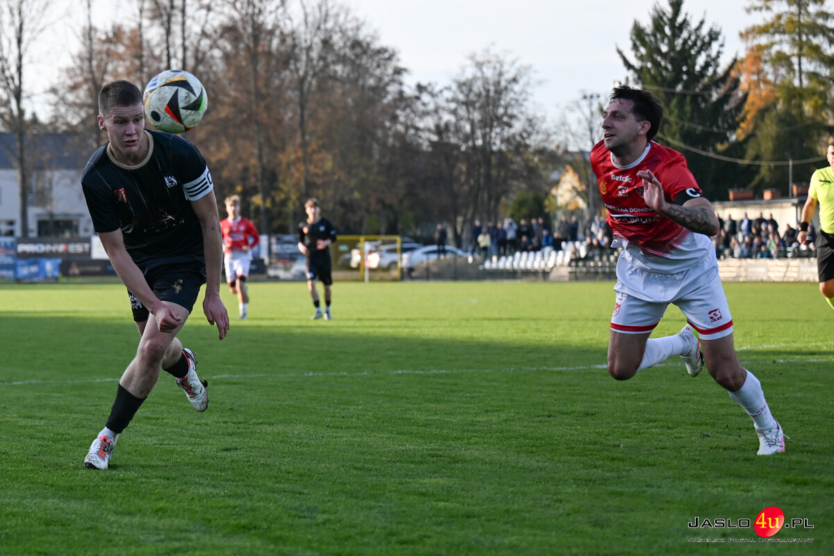 JKS Czarni 1910 Jasło - KS Wiązownica 0-2