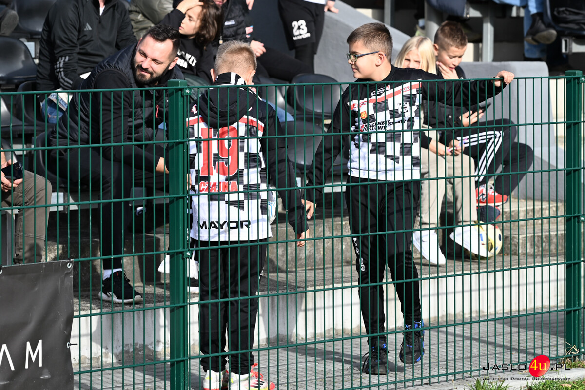JKS Czarni 1910 Jasło - KS Wiązownica 0-2