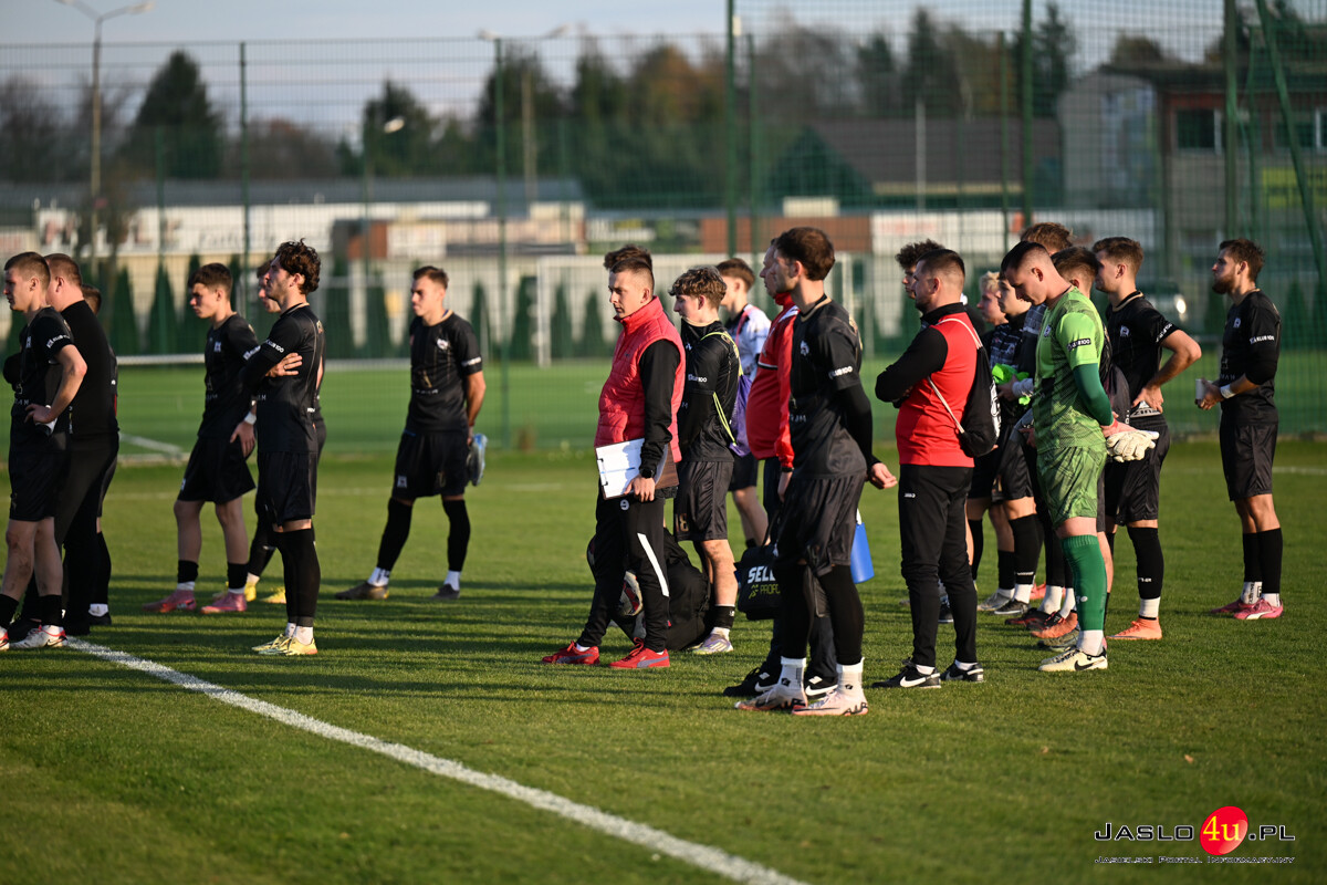 JKS Czarni 1910 Jasło - KS Wiązownica 0-2