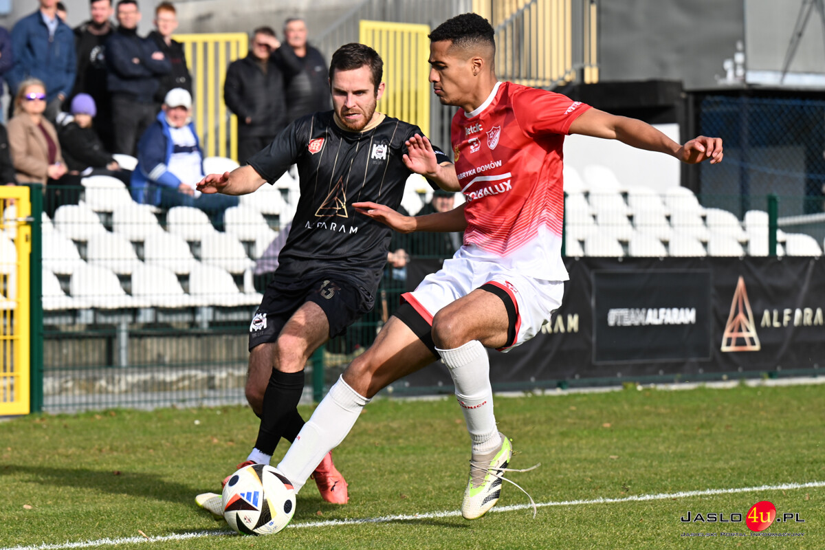 JKS Czarni 1910 Jasło - KS Wiązownica 0-2
