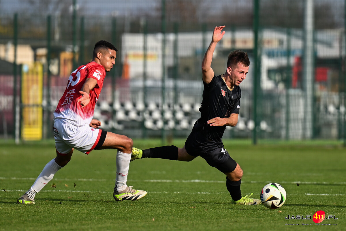 JKS Czarni 1910 Jasło - KS Wiązownica 0-2