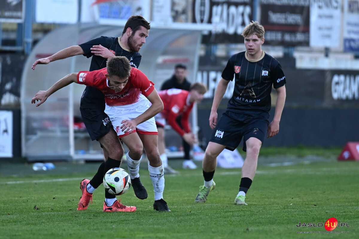 JKS Czarni 1910 Jasło - KS Wiązownica 0-2