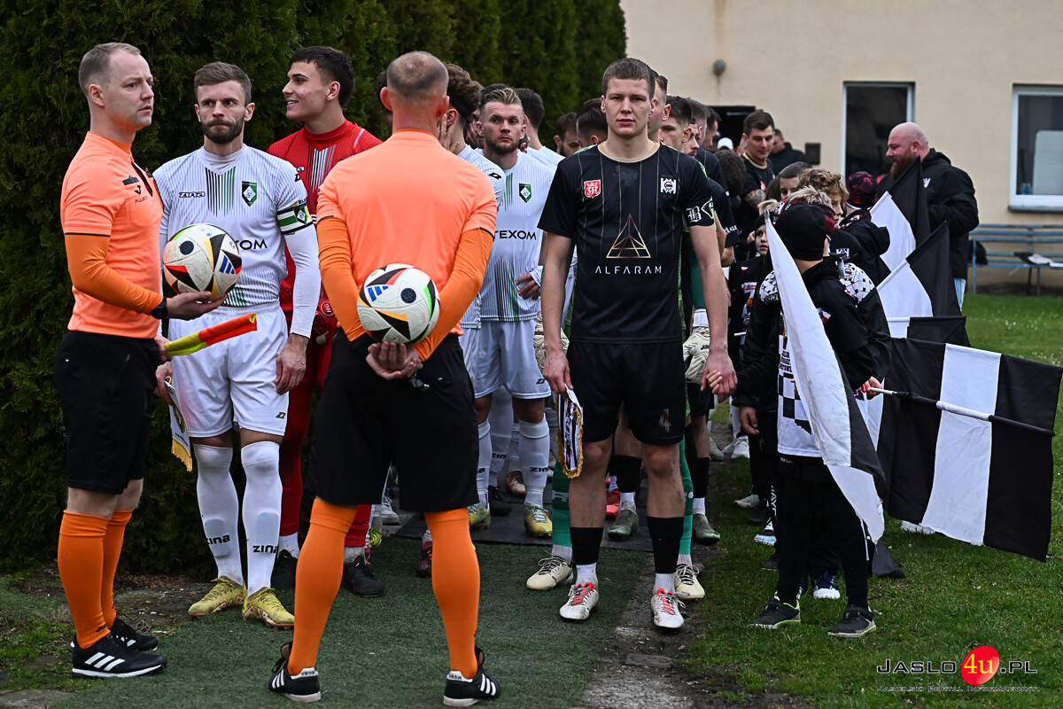 JKS Czarni Jasło - Błażowianka Błażowa 4:1
