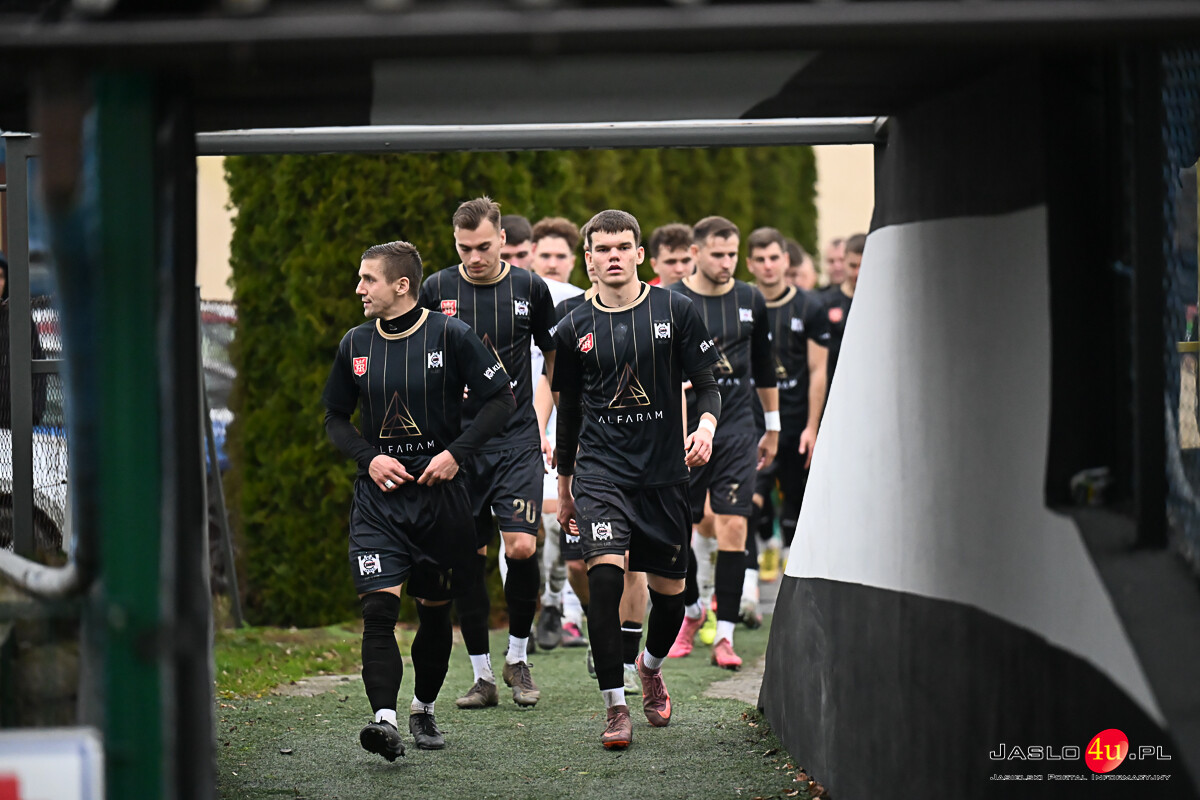 JKS Czarni Jasło - Błażowianka Błażowa 4:1