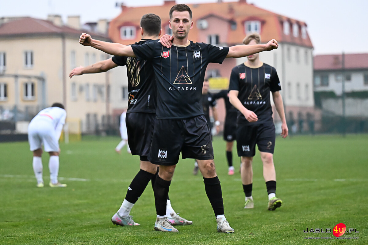 JKS Czarni Jasło - Błażowianka Błażowa 4:1