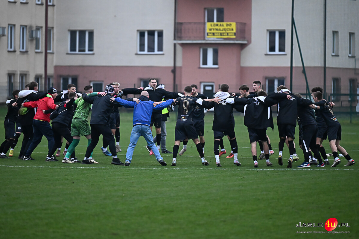 JKS Czarni Jasło - Błażowianka Błażowa 4:1