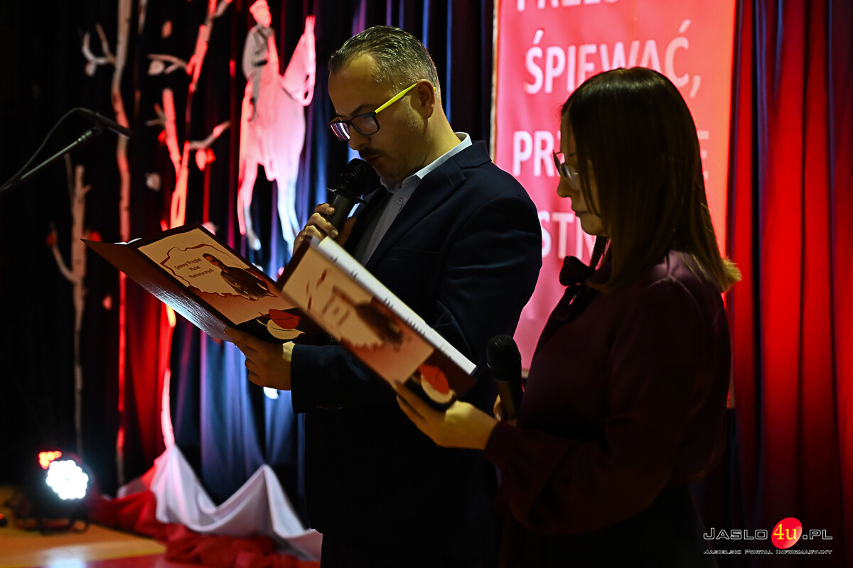 Przegląd Pieśni i Piosenek Patriotycznych w Kołaczycach