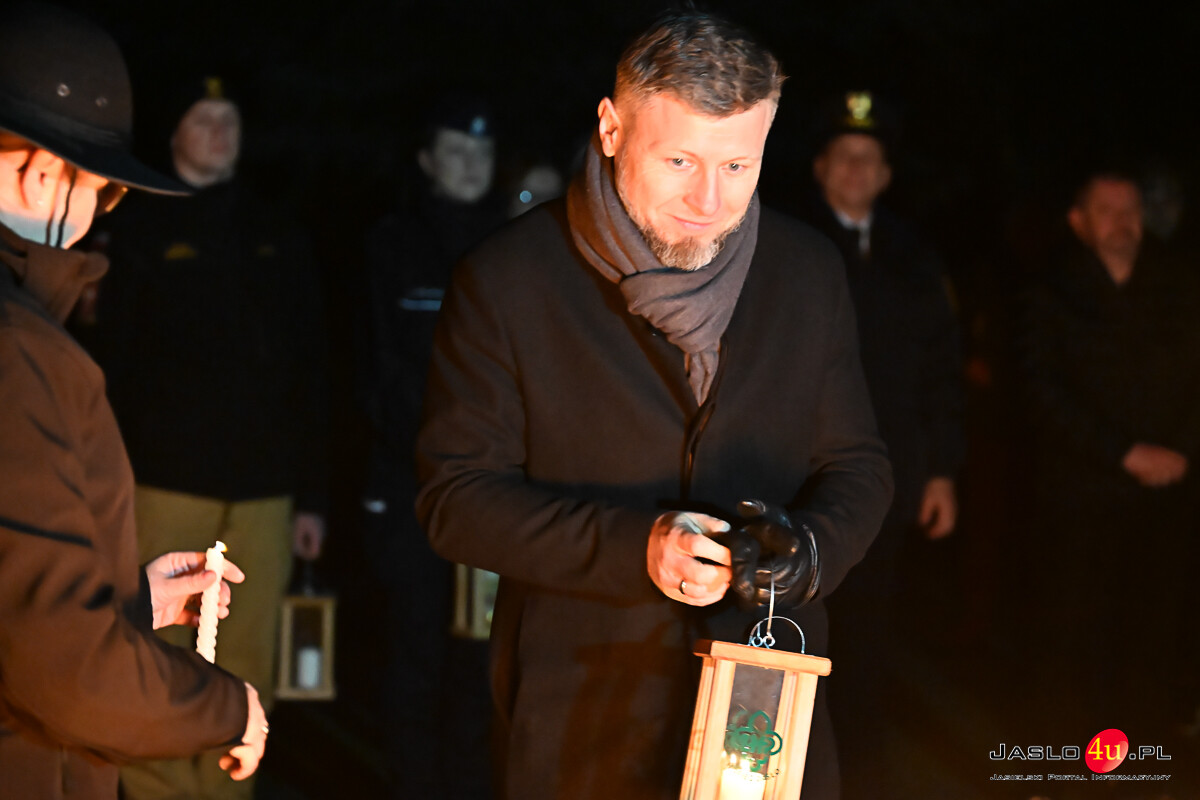 Przekazanie Światełka Betlejemskiego Jasło 2025