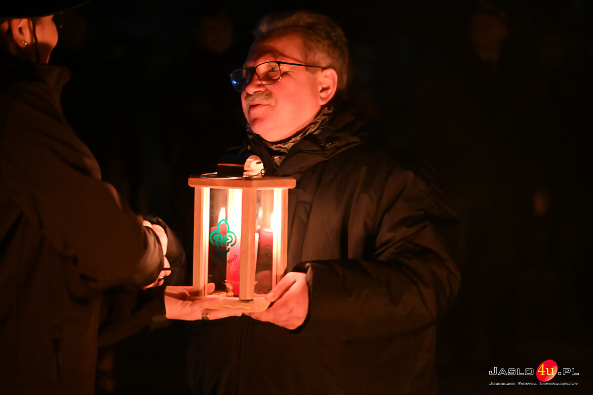 Przekazanie Światełka Betlejemskiego Jasło 2025