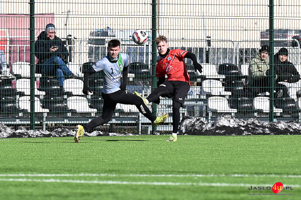 Sparing JKS Czarni 1910 Jasło - Reslogistic Błażowianka Błażowa 1:1