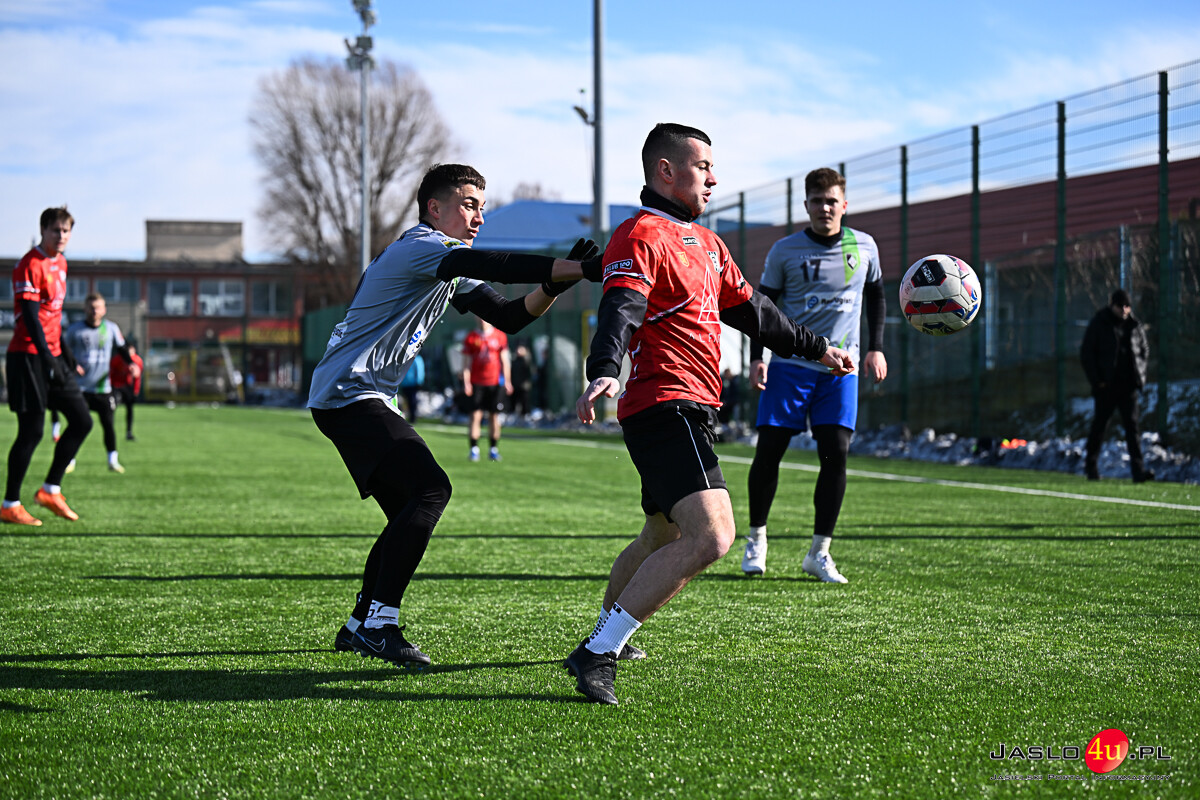 Sparing JKS Czarni 1910 Jasło - Reslogistic Błażowianka Błażowa 1:1