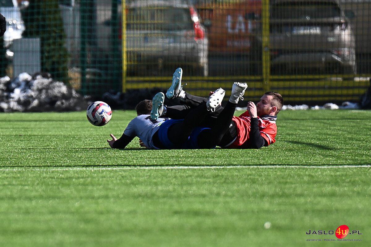 Sparing JKS Czarni 1910 Jasło - Reslogistic Błażowianka Błażowa 1:1