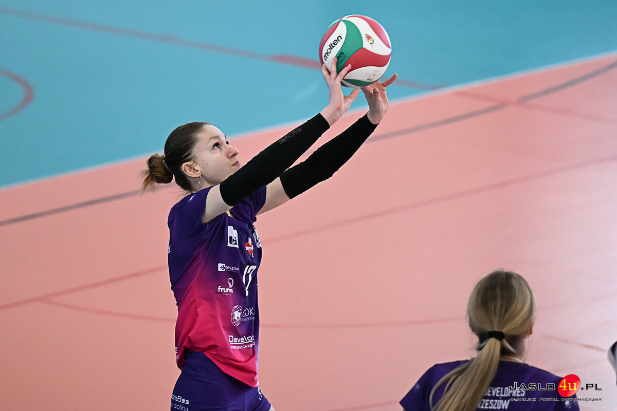 UKS MOSiR Jasło - AZS UR Developres II Rzeszów 2:3